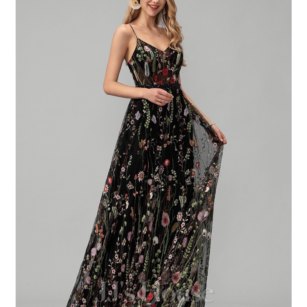 Floral Embroidered Black Maxi Dress A-Line V-Neck Size 4
